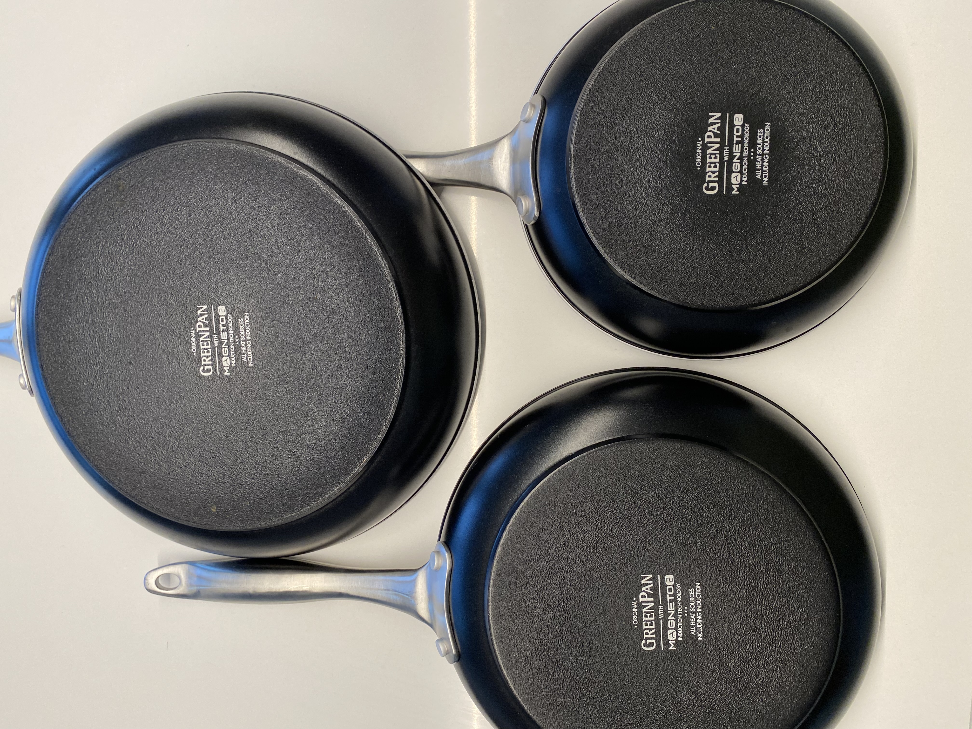 casseroles Greenpan defaut apparent